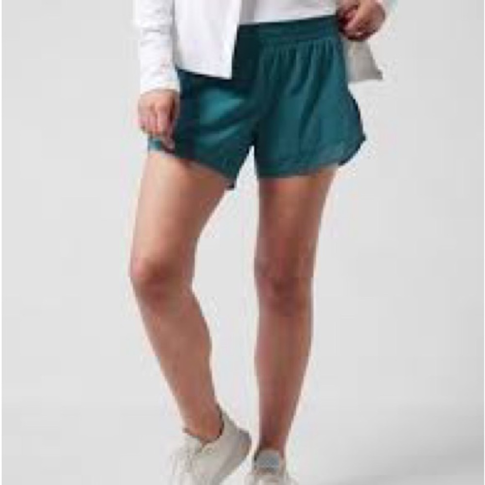 Athleta Mesh Racer Run Shorts